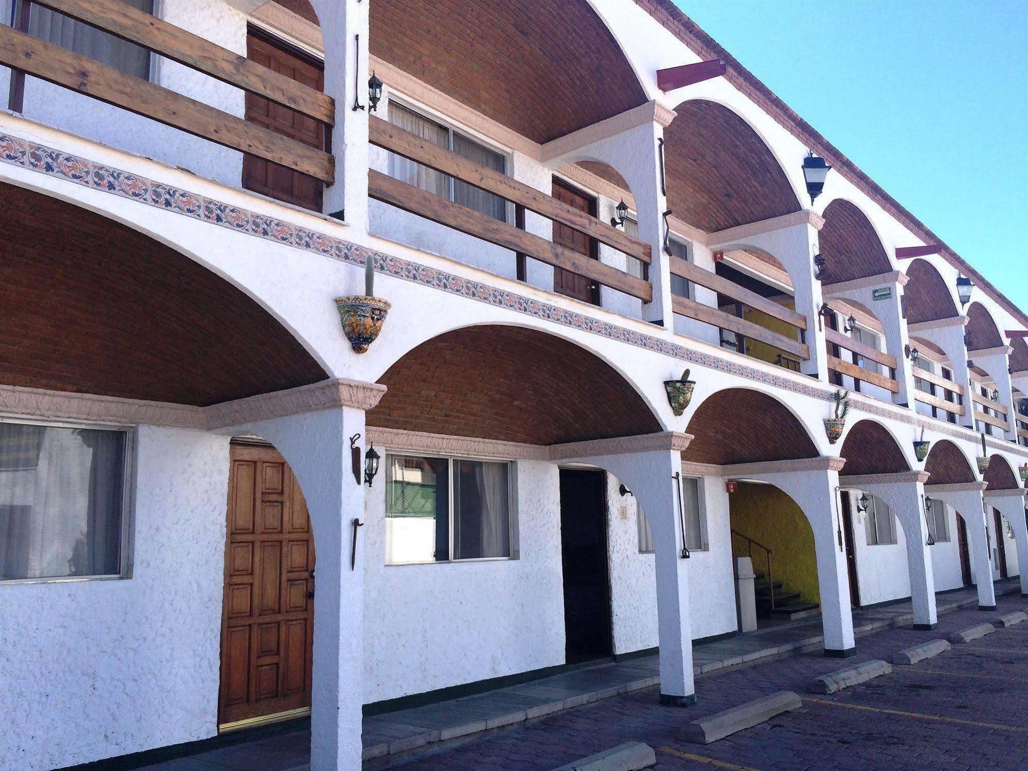 State Inn Chihuahua Ngoại thất bức ảnh