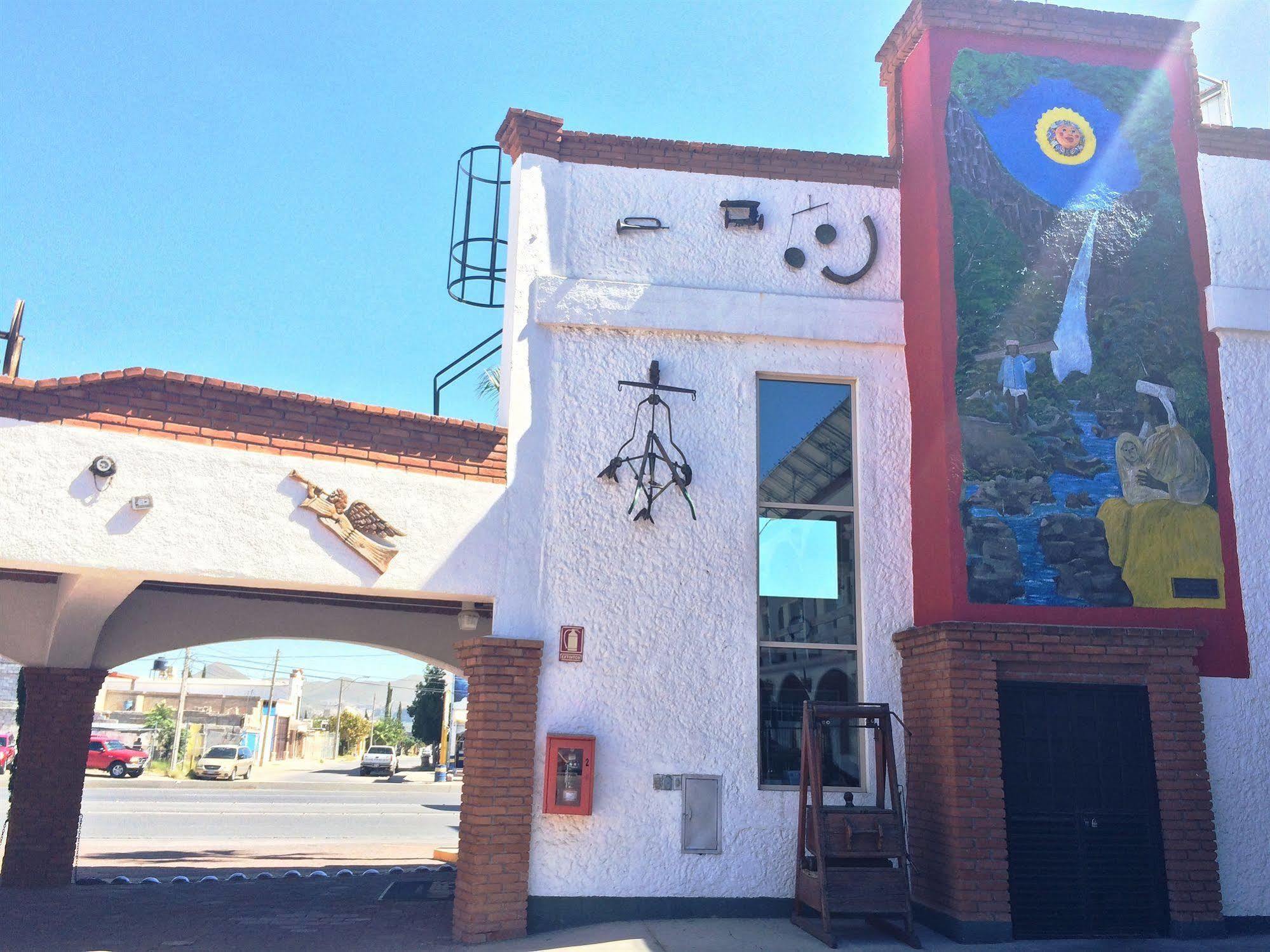 State Inn Chihuahua Ngoại thất bức ảnh